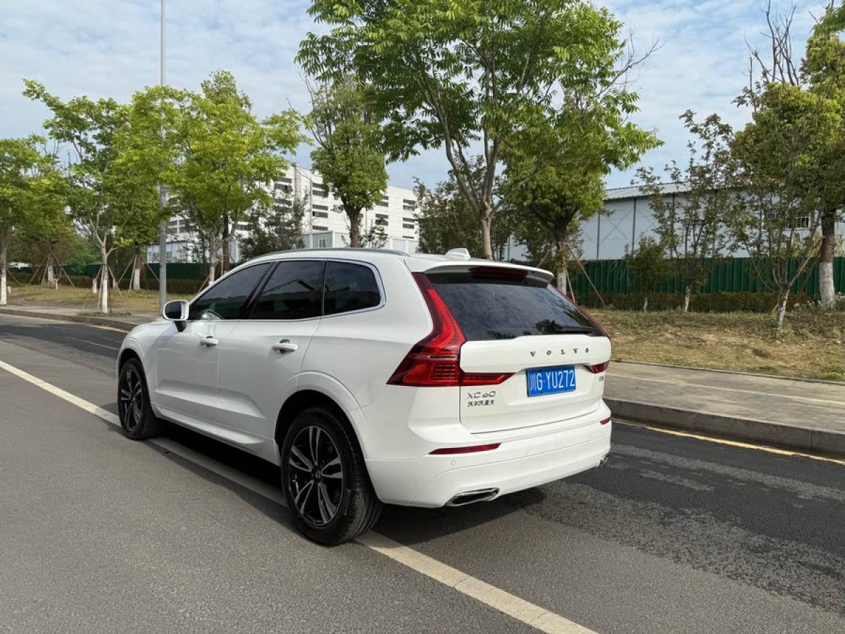 沃爾沃 XC60  2019款  T5 四驅(qū)智遠(yuǎn)版 國(guó)VI圖片