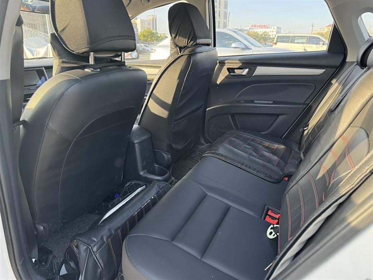 奔騰 B30  2019款 1.6L 自動舒適型圖片