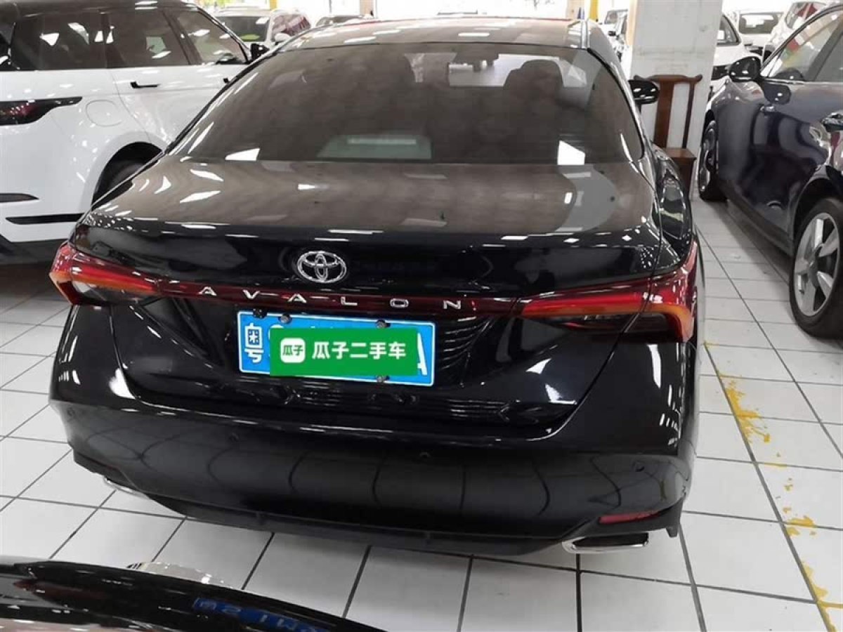 豐田 亞洲龍  2019款 2.0L 豪華版圖片