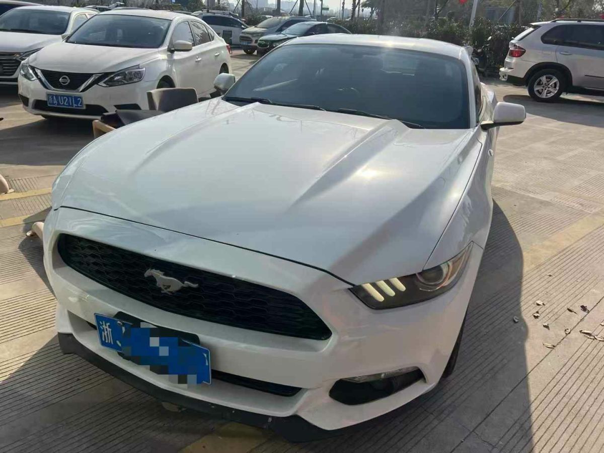 福特 Mustang  2015款 美規(guī)版圖片