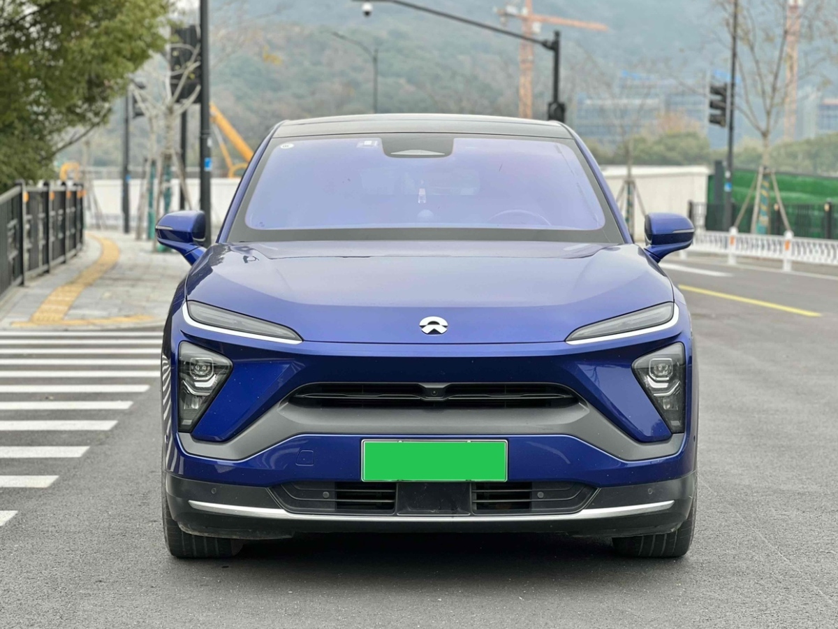 蔚來(lái) 蔚來(lái)EC6  2020款 605KM 運(yùn)動(dòng)版圖片