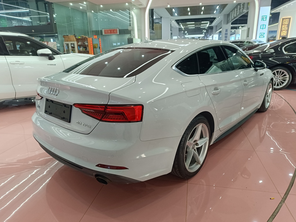 奧迪 奧迪A5  2017款 Coupe 40 TFSI 時(shí)尚型圖片