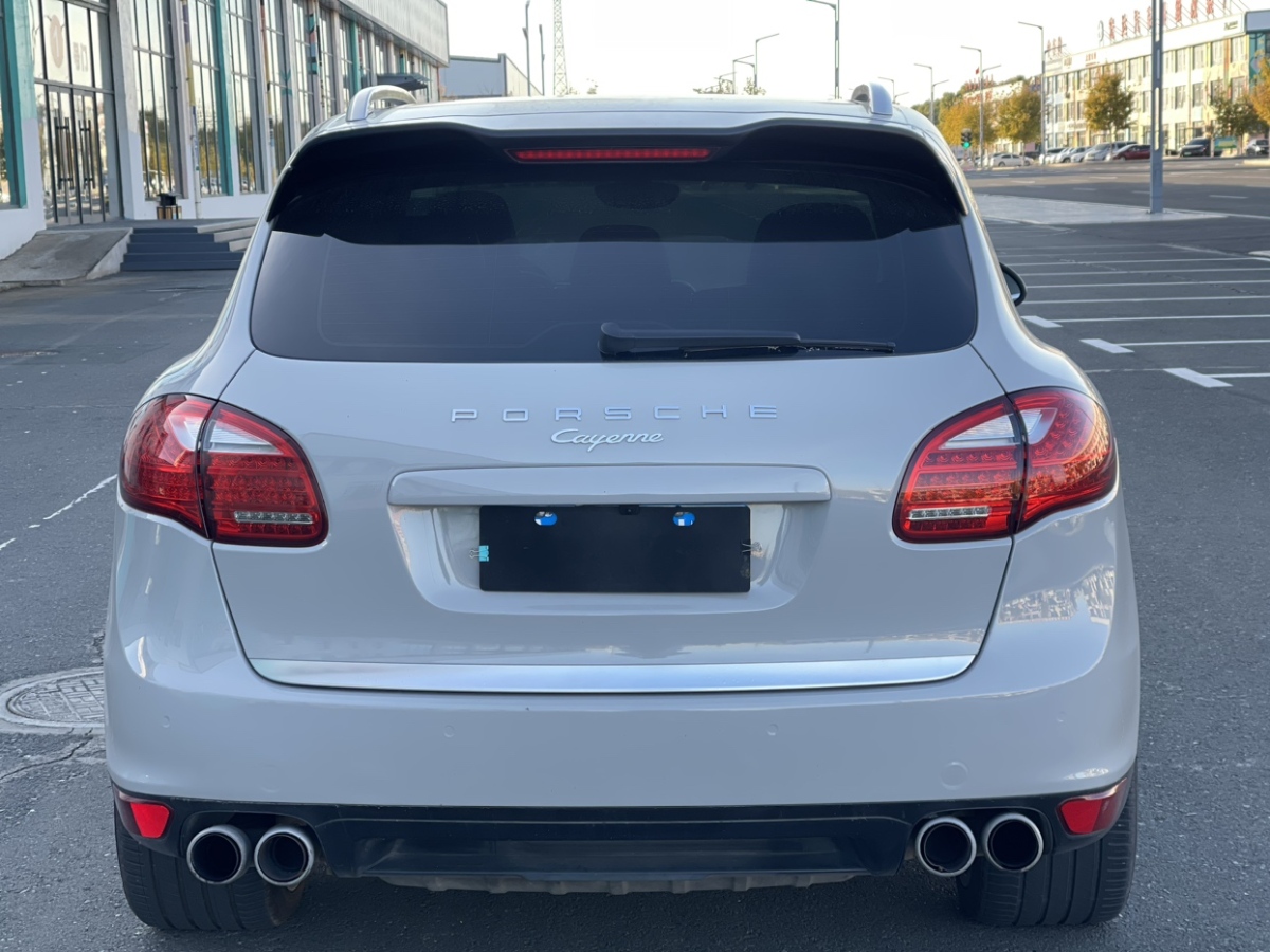 保時(shí)捷 Cayenne  2011款 Cayenne 3.0T圖片