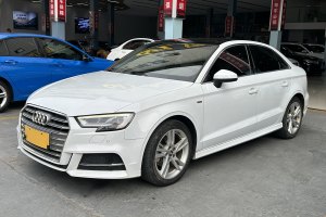 奥迪A3 奥迪 Limousine 35 TFSI 时尚型 国VI