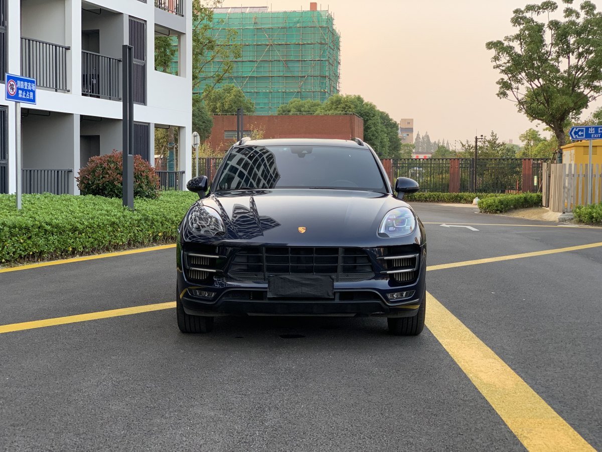 2018年12月保時捷 Macan  2014款 Macan Turbo 3.6T