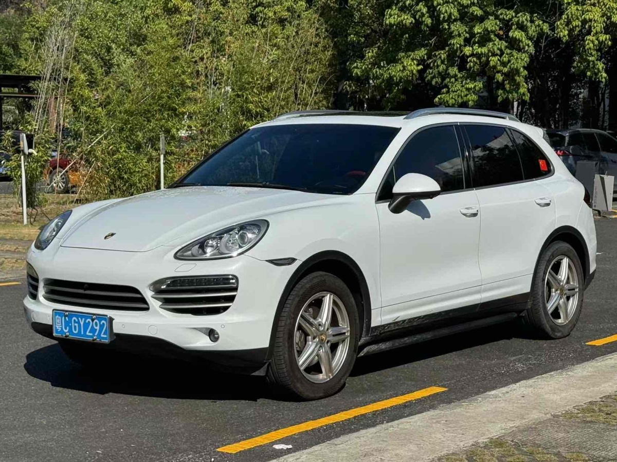 保時(shí)捷 Cayenne  2014款 Cayenne Platinum Edition 3.0T圖片