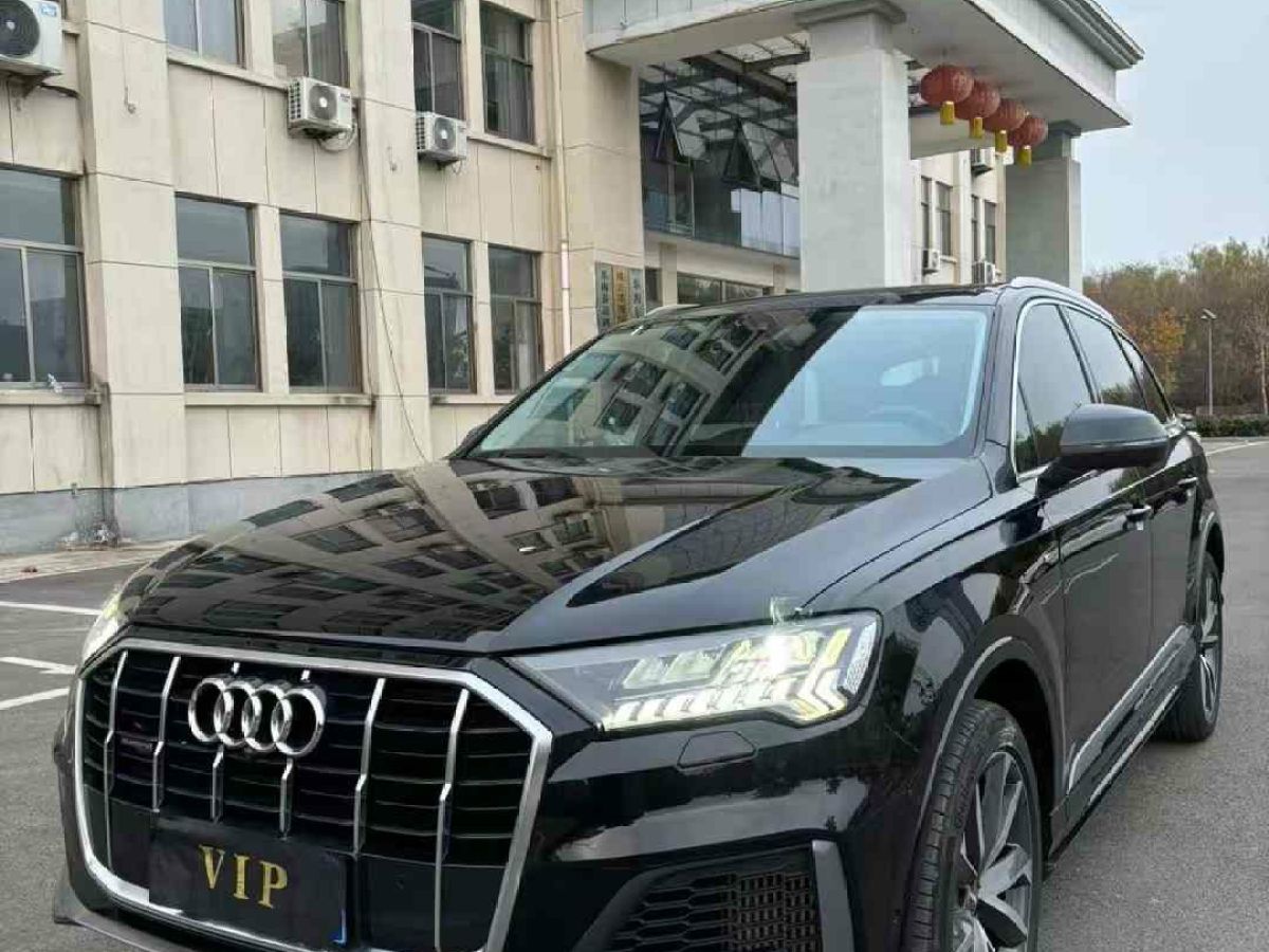 奧迪 奧迪Q7  2020款 45 TFSI quattro S line運(yùn)動限量版圖片