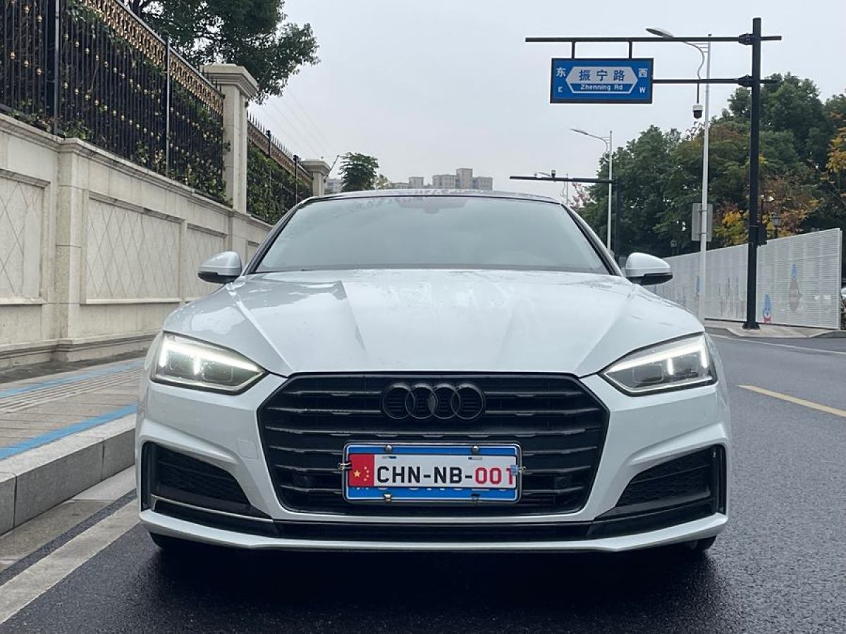 奧迪 奧迪A5  2019款 Sportback 40 TFSI 時(shí)尚型圖片