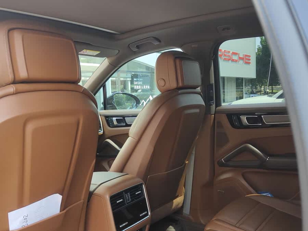 保時捷 Cayenne新能源  2023款 Cayenne E-Hybrid 2.0T 鉑金版圖片