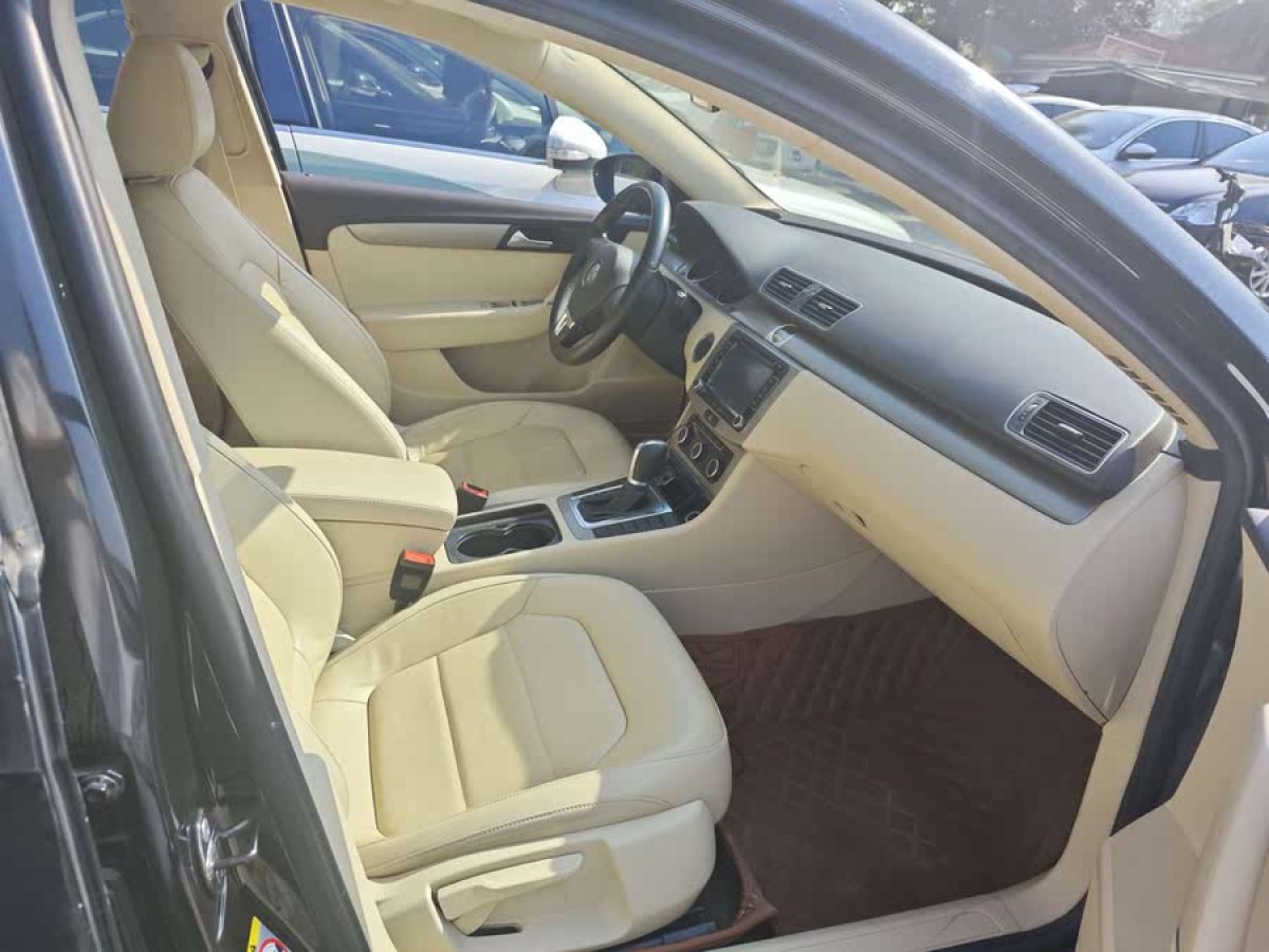 大眾 邁騰  2012款 改款 1.8TSI 豪華型圖片