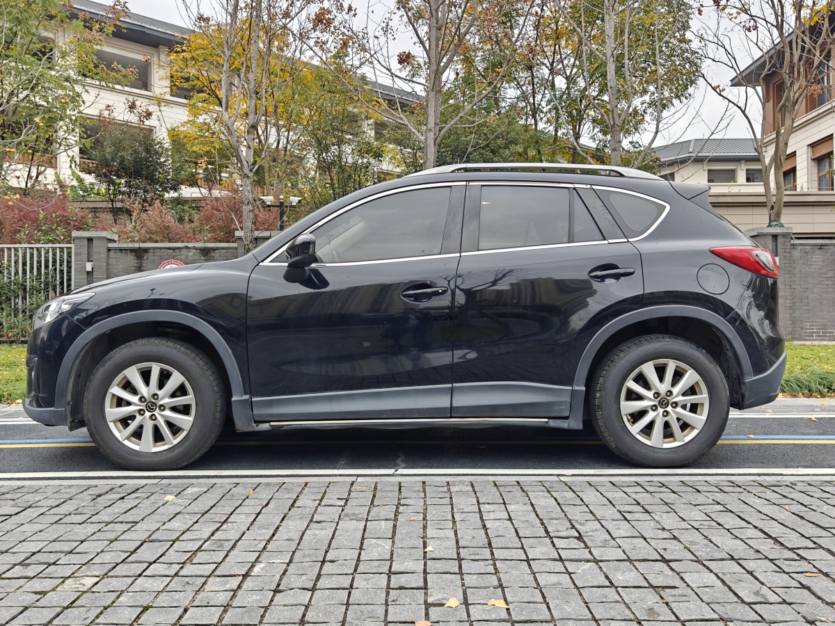 馬自達 CX-5  2014款 2.0L 自動兩驅(qū)都市型圖片