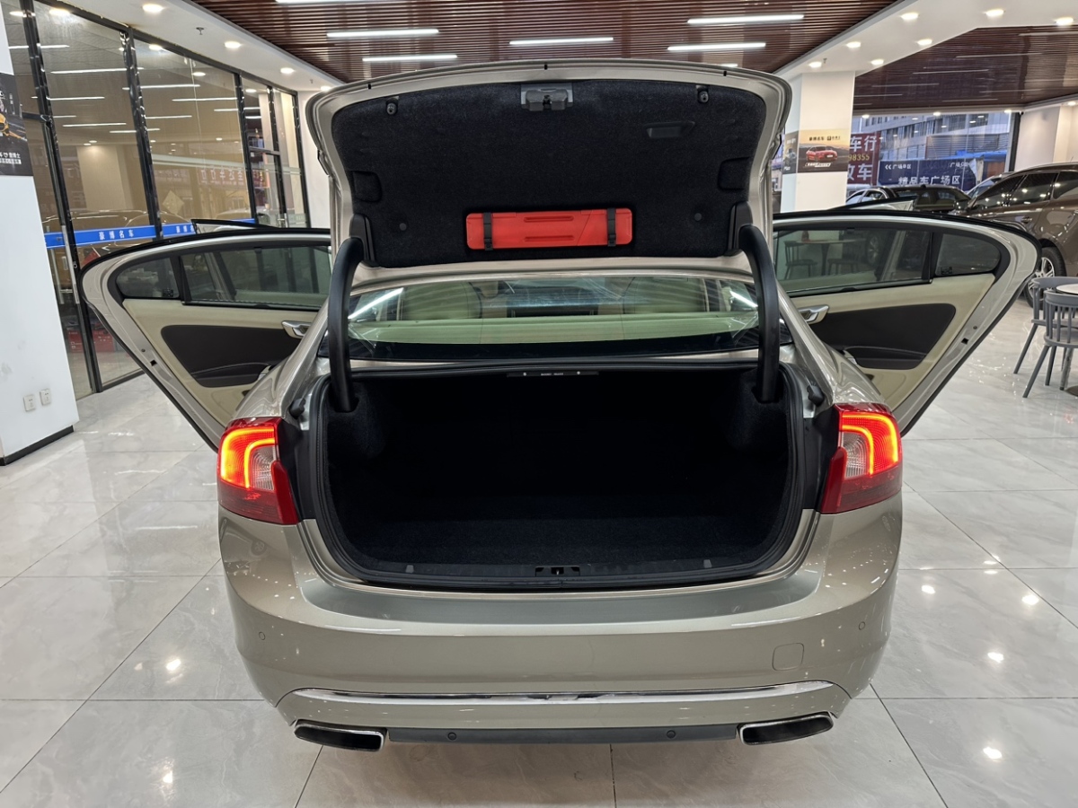 沃爾沃 S60  2014款 S60L T5 2.0T 智馭版圖片