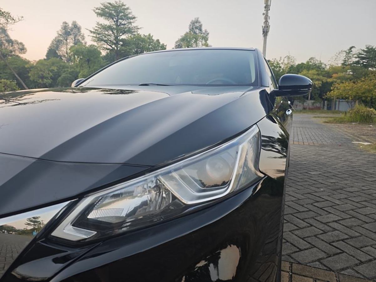 日產(chǎn) 天籟  2021款 2.0L XE 時尚版圖片