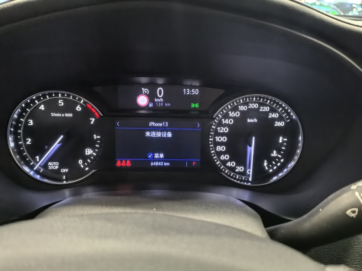 凱迪拉克 XT4  2018款 28T 兩驅(qū)領(lǐng)先型圖片