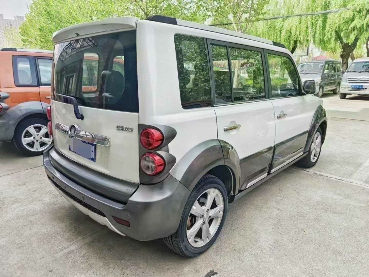 長(zhǎng)城 M2  2013款 1.5L 手動(dòng)導(dǎo)航版圖片