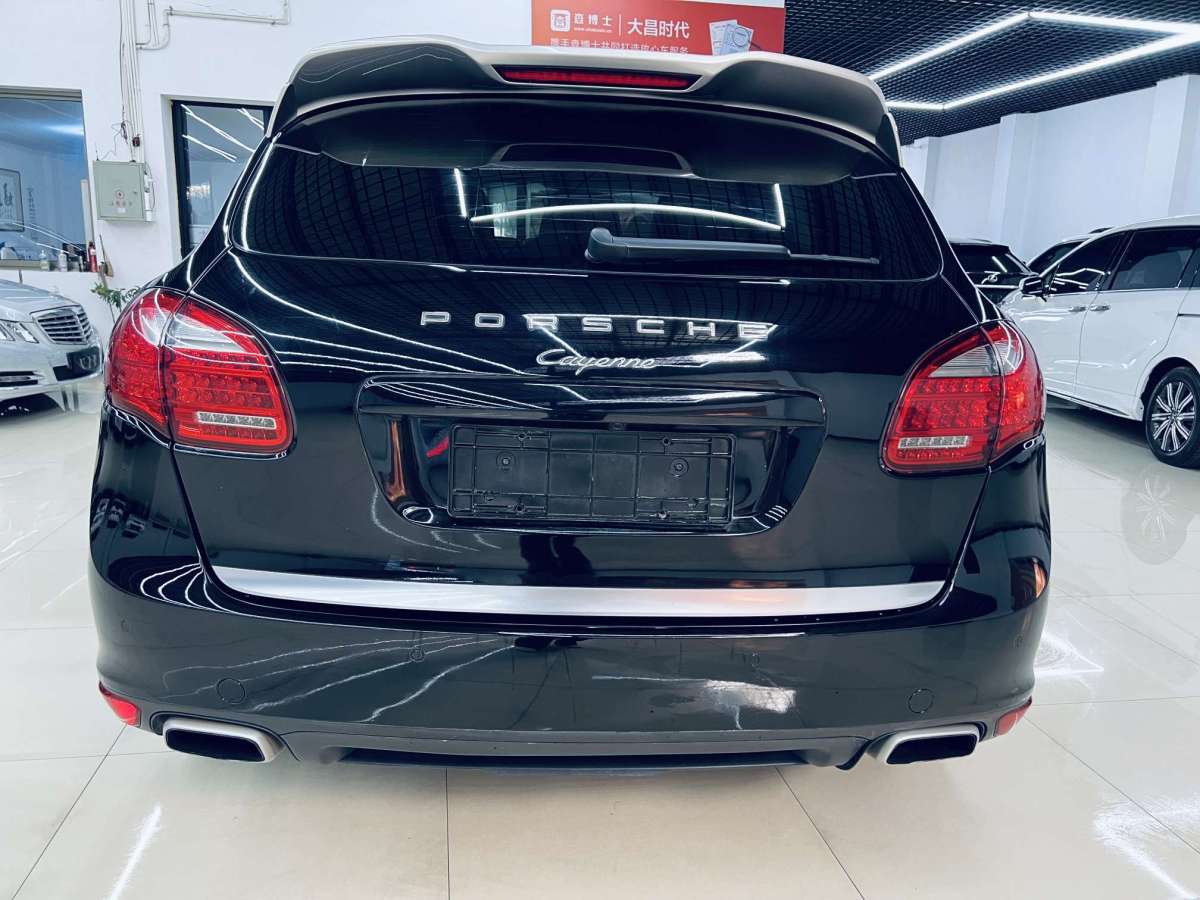 保時(shí)捷 Cayenne  2014款 Cayenne Platinum Edition 3.0T圖片