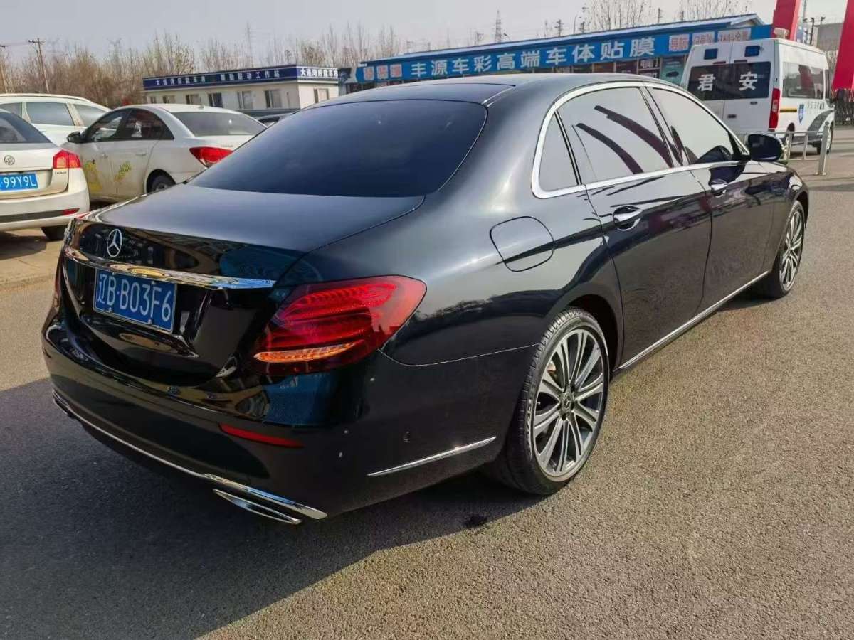 奔馳 奔馳E級  2017款 E 300 L 豪華型圖片