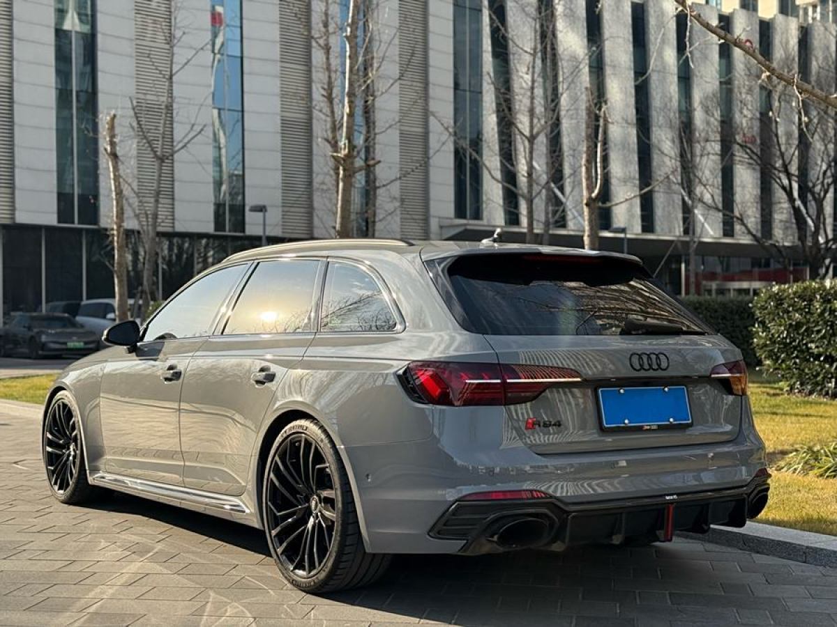 奧迪 奧迪RS 4  2021款 RS4 Avant 黑曜版圖片