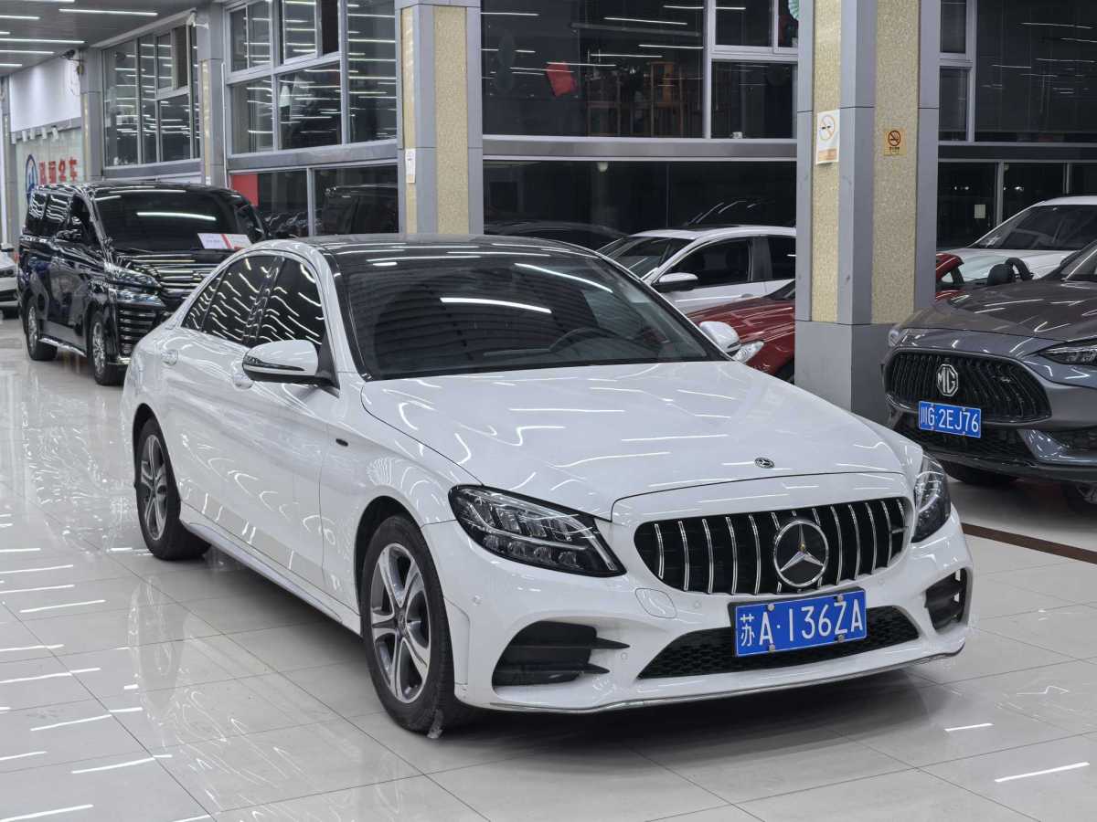 奔馳 奔馳C級(jí)  2021款 C 260 L 運(yùn)動(dòng)版圖片