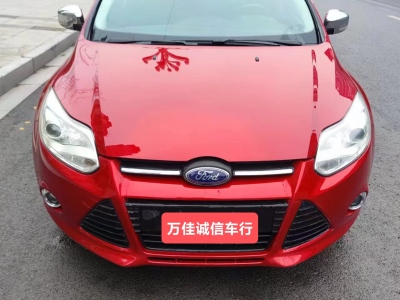 2012年9月 福特 ?？怂?兩廂 1.6L 自動風(fēng)尚型圖片