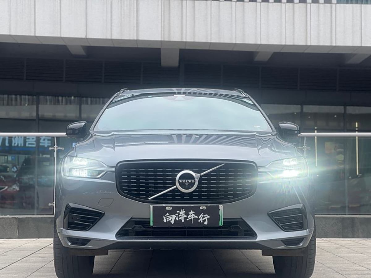 沃爾沃 XC60新能源  2024款 T8 插電混動 長續(xù)航四驅(qū)智遠運動版圖片