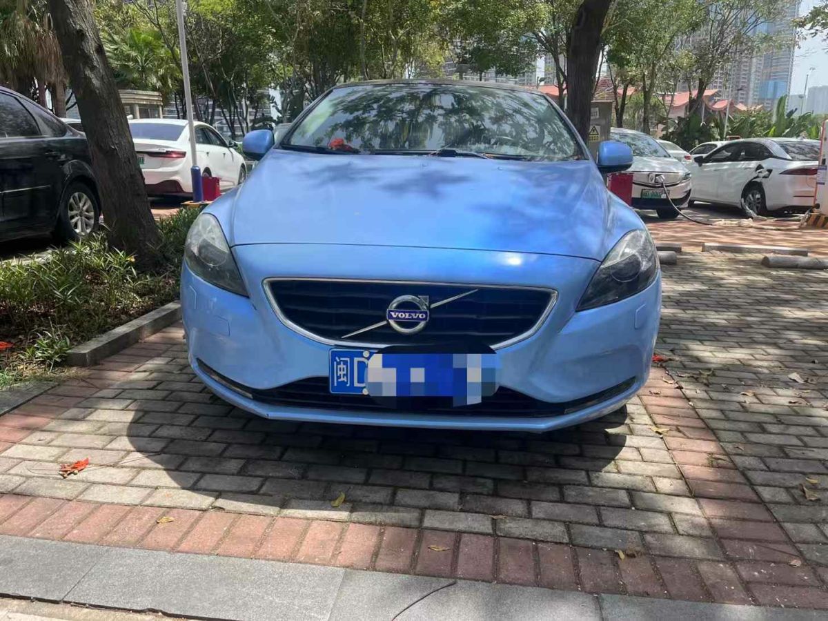 沃爾沃 V40  2014款 2.0T 智尚版圖片