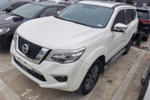 途達(dá) 日產(chǎn) 2.5L 自動四驅(qū)旗艦版
