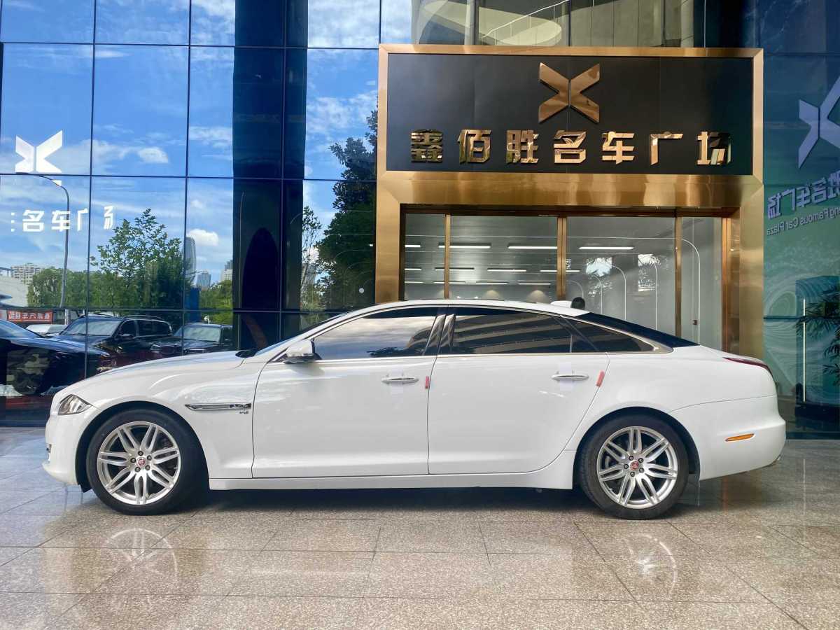 2018年7月捷豹 XJ  2018款 XJL 3.0 SC 四驅(qū)全景商務(wù)版