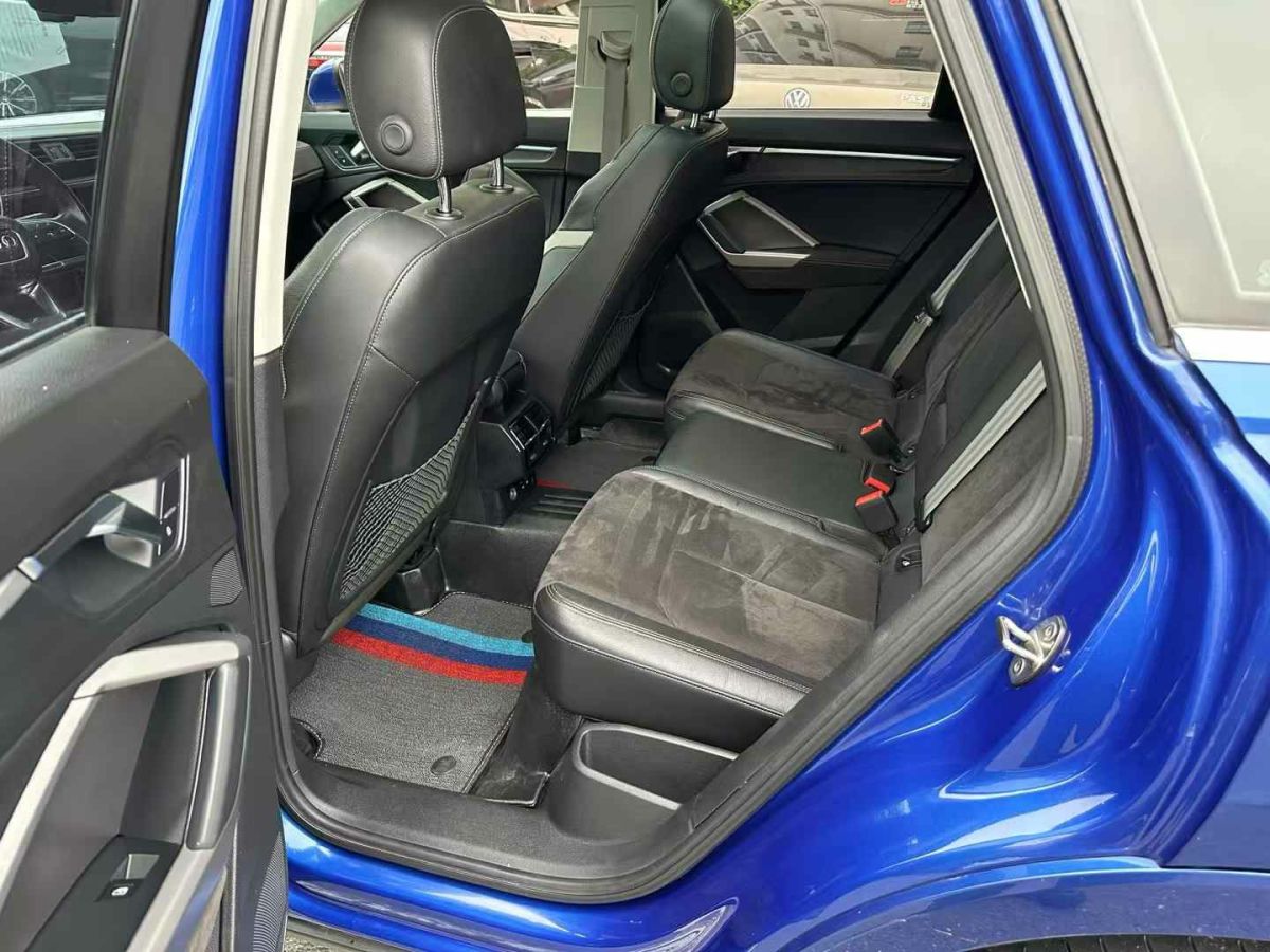 奧迪 奧迪Q3  2019款  35 TFSI 時尚動感型圖片