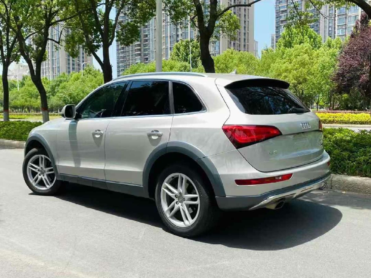 奧迪 奧迪Q5  2018款 典藏版 40 TFSI 技術(shù)型圖片