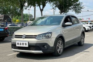 Polo 大眾 1.6L Cross Polo AT