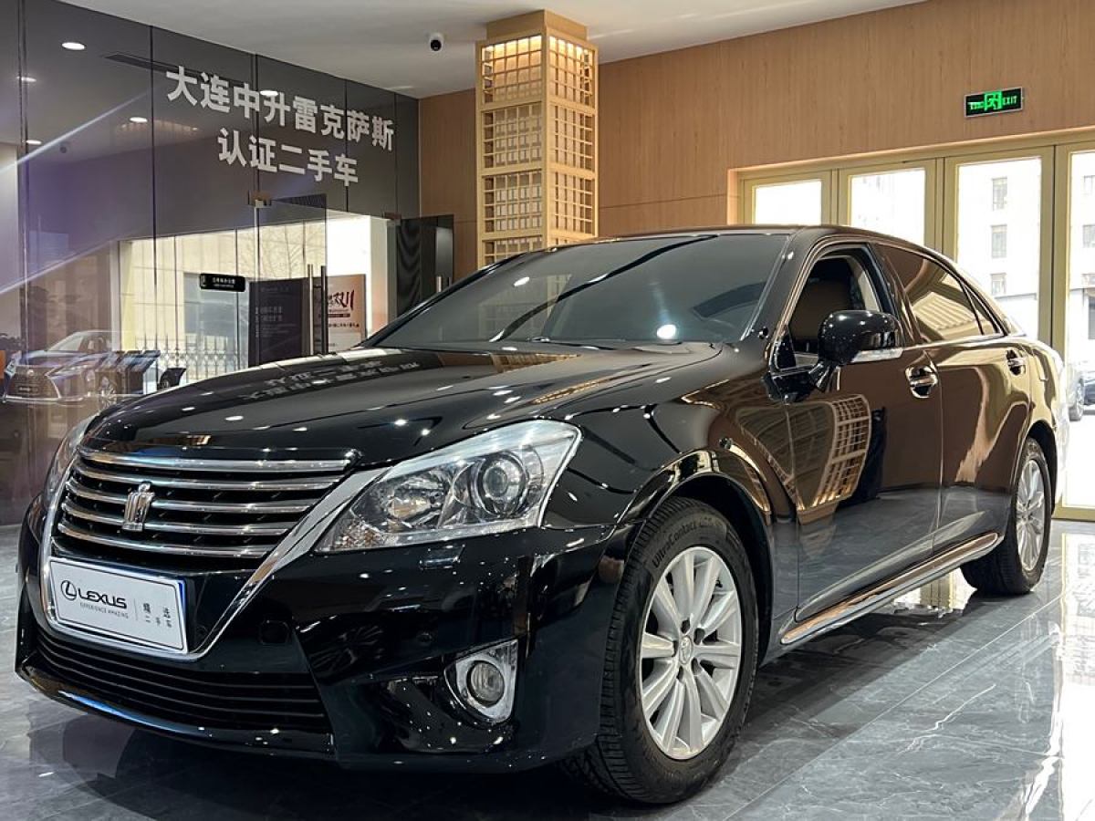 2014年7月豐田 皇冠  2012款 2.5L Royal Saloon