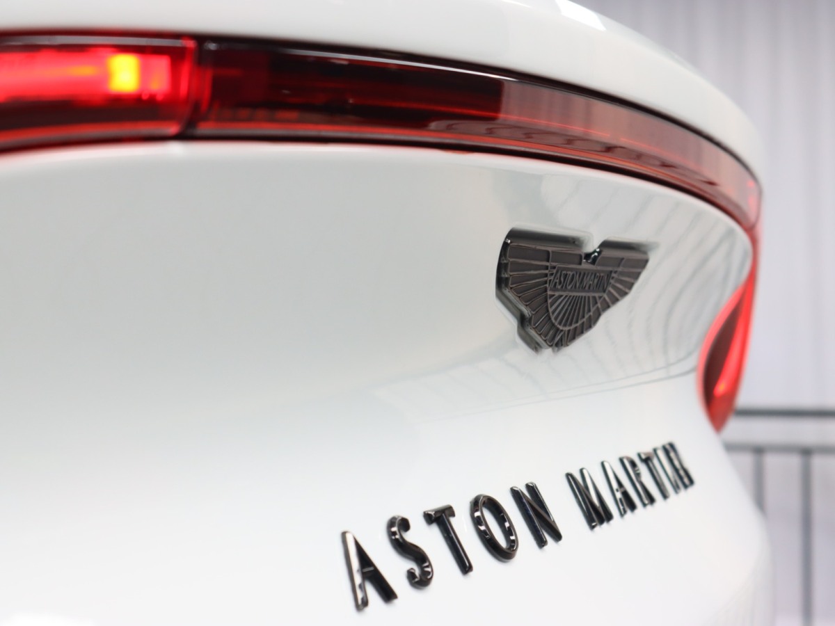 阿斯顿·马丁 阿斯顿・马丁DBX  2020款 4.0T V8图片
