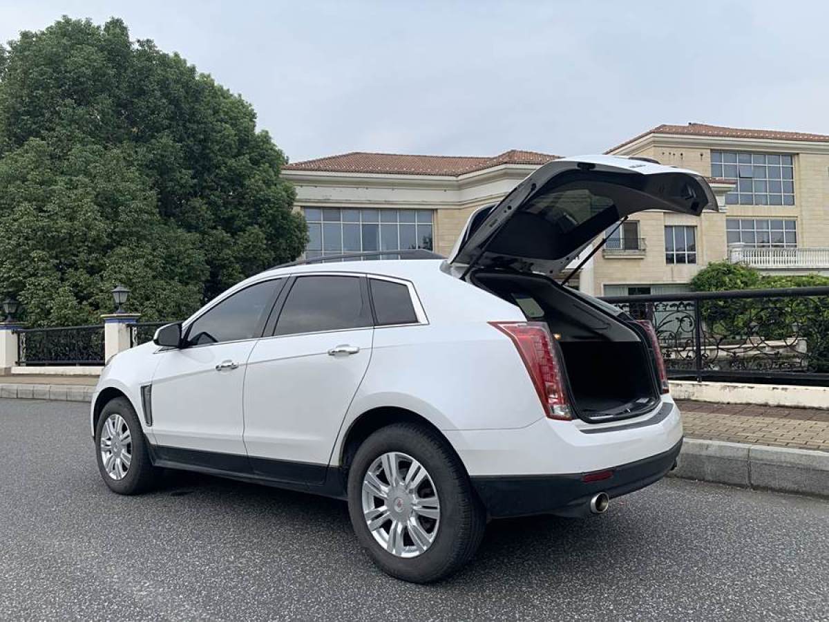 凱迪拉克 SRX  2013款 3.0L 舒適型圖片