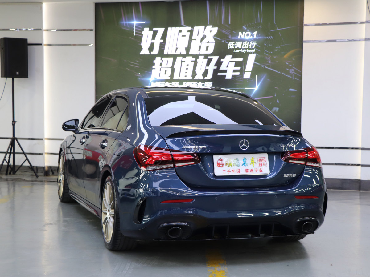 奔馳 奔馳A級AMG  2020款 改款 AMG A 35 4MATIC 先型特別版圖片