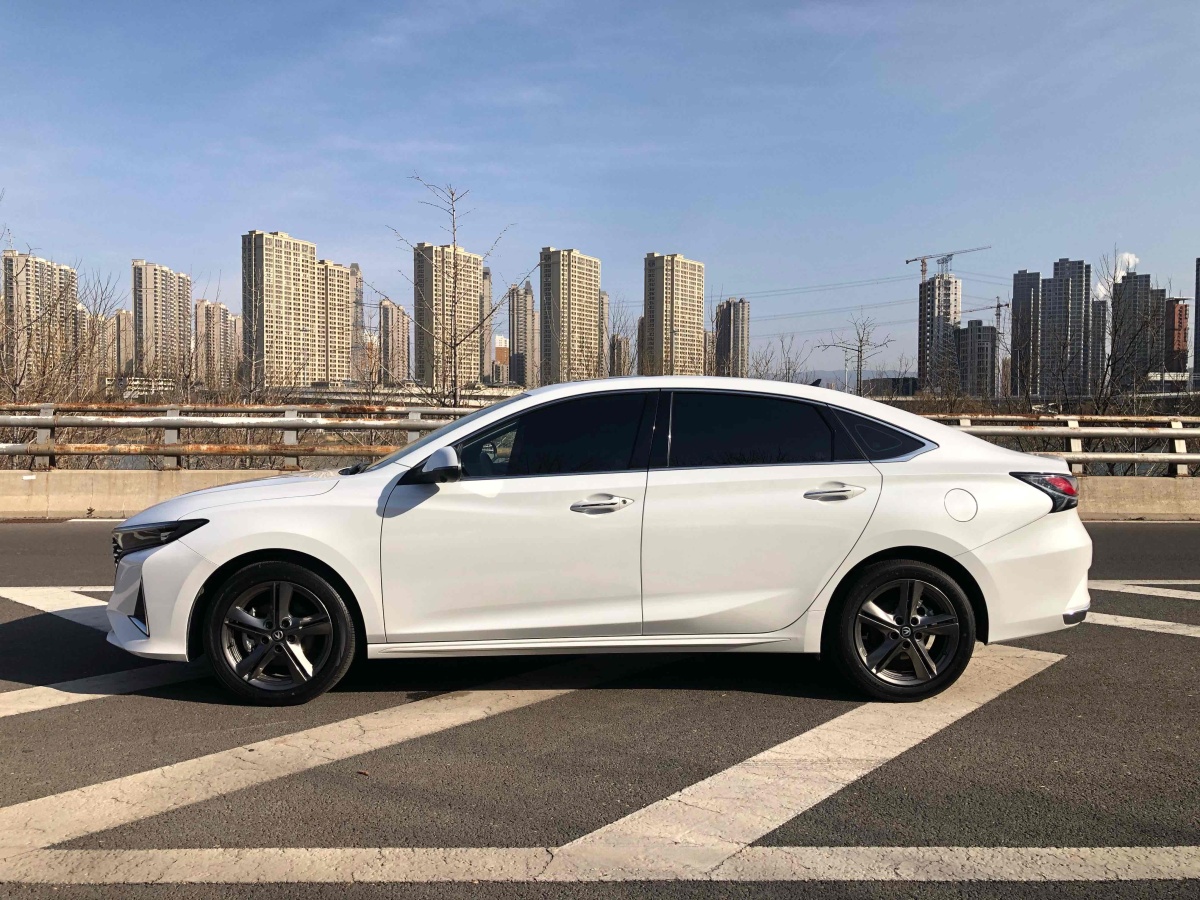 長(zhǎng)安 銳程PLUS  2023款 1.5T DCT尊貴型圖片