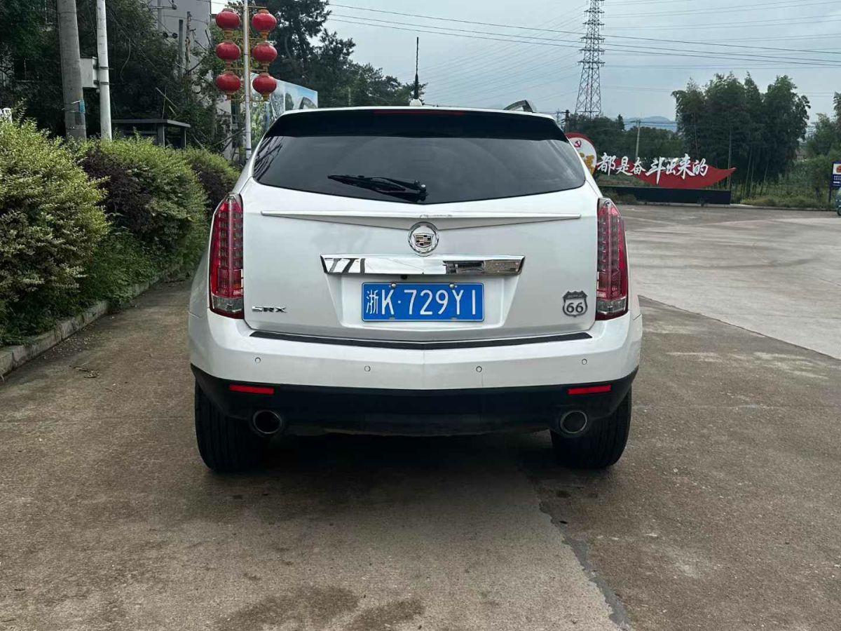 凱迪拉克 SRX  2014款 3.0SIDI 兩驅(qū)精英型圖片