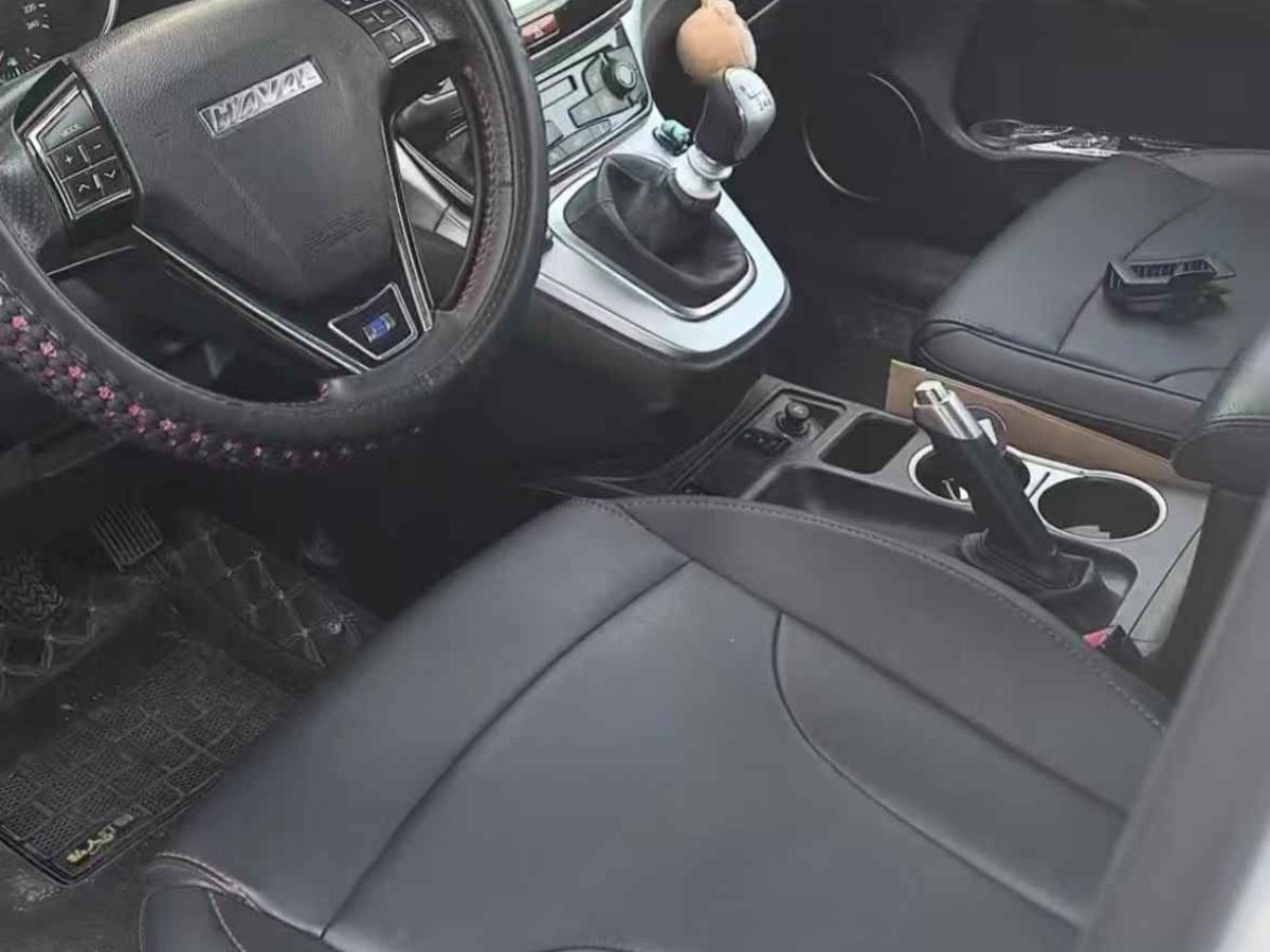 哈弗 H6  2017款 紅標(biāo)H6 COUPE 1.5T 手動(dòng)兩驅(qū)圖片