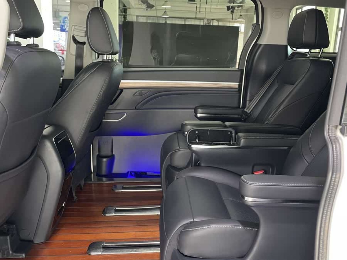廣汽傳祺 M8  2024款 大師系列 390T 尊貴版圖片