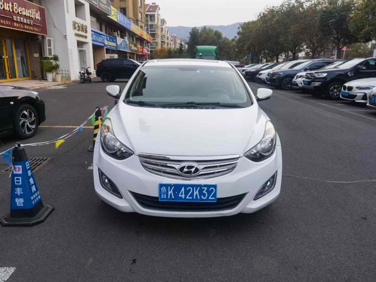 現(xiàn)代 朗動  2015款 1.6L 手動領(lǐng)先型圖片