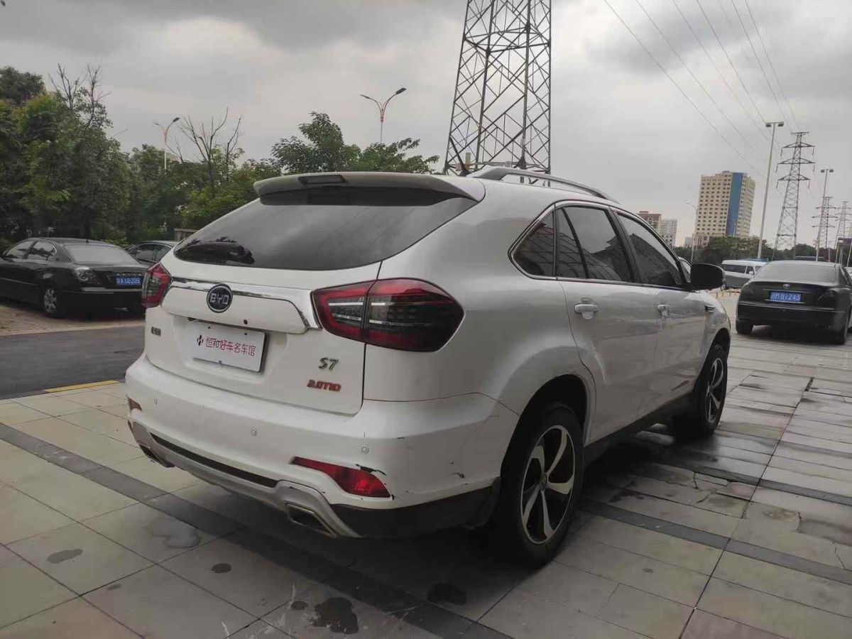 比亞迪 S7  2017款 2.0T 自動(dòng)尊榮型圖片