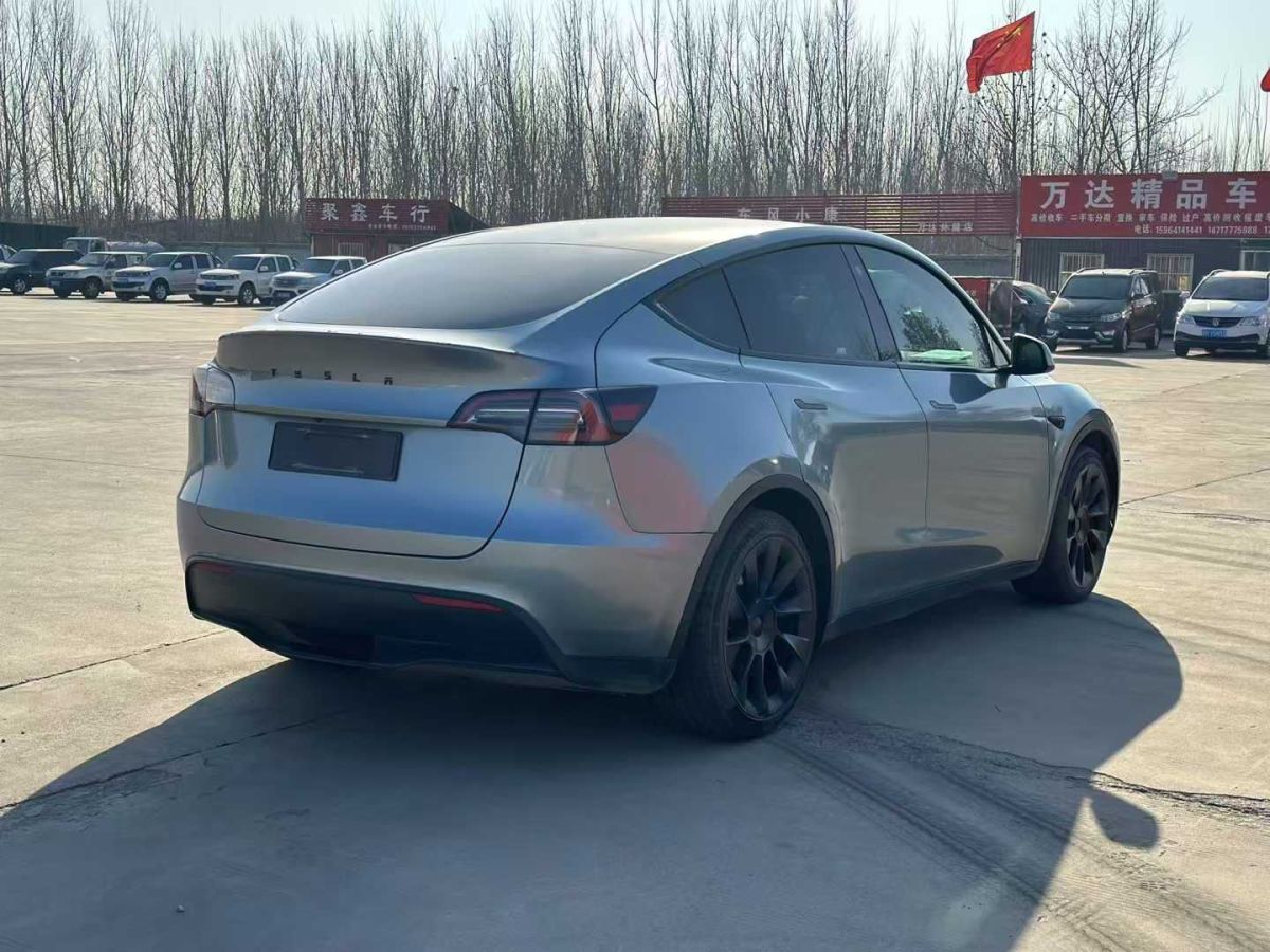 特斯拉 Model 3  2022款 Performance高性能全輪驅(qū)動(dòng)版圖片