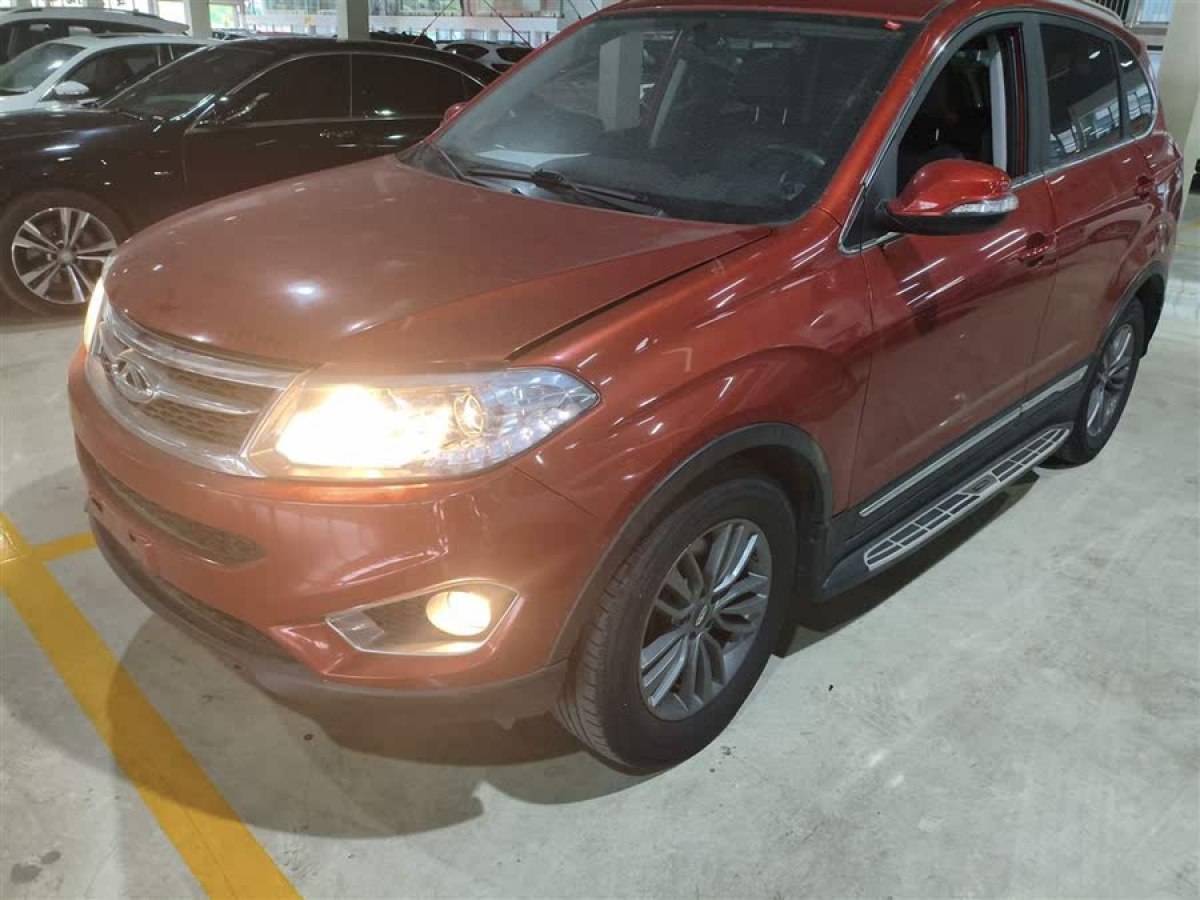 奇瑞 瑞虎5  2015款 2.0L CVT家尊版圖片