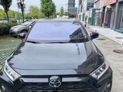 2021年7月 丰田 RAV4 荣放 2.0L CVT两驱风尚版图片