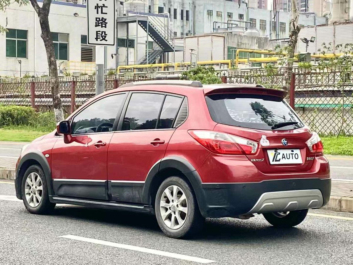 啟辰 R50  2014款 1.6L 自動精彩版圖片