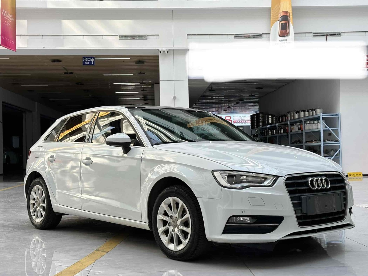 奧迪 奧迪A3  2015款 Sportback 35 TFSI 百萬紀(jì)念智領(lǐng)型圖片