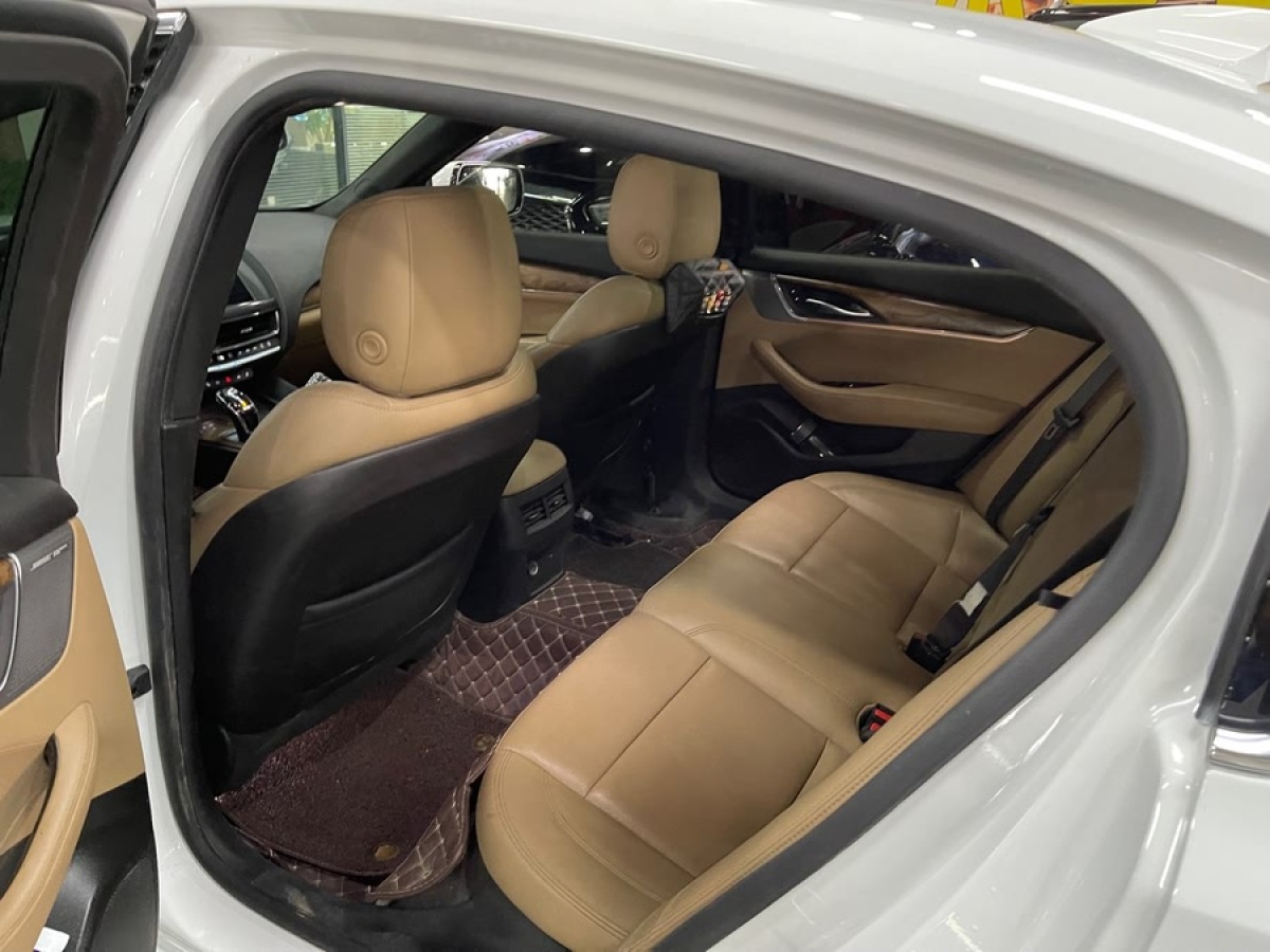凱迪拉克 CT5  2022款 28T 鉑金型圖片