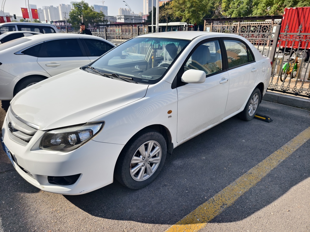 比亞迪 L3  2012款 1.5L 手動舒適型圖片