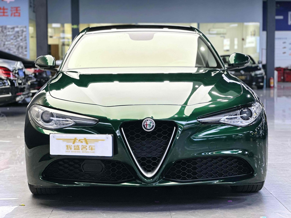 阿爾法·羅密歐 Giulia  2017款 2.0T 200HP 豪華版圖片