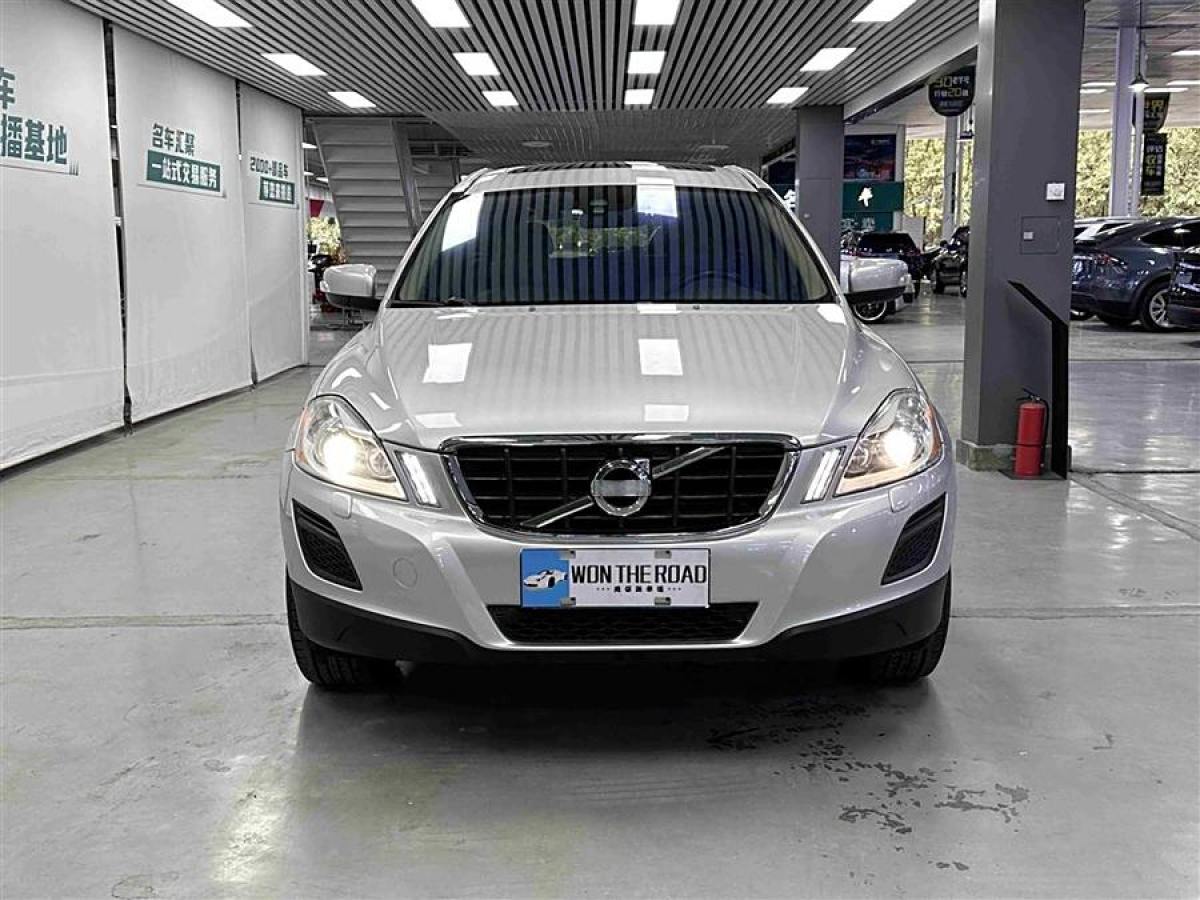 2013年7月沃爾沃 XC60  2013款 T5 舒適版